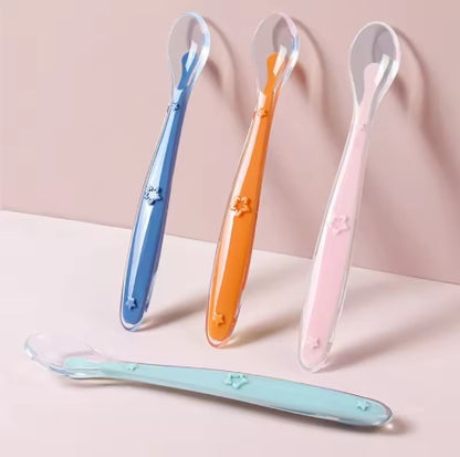 Cuillère Thermosensible Bébé – Repas Sécurisés et Tout en Douceur