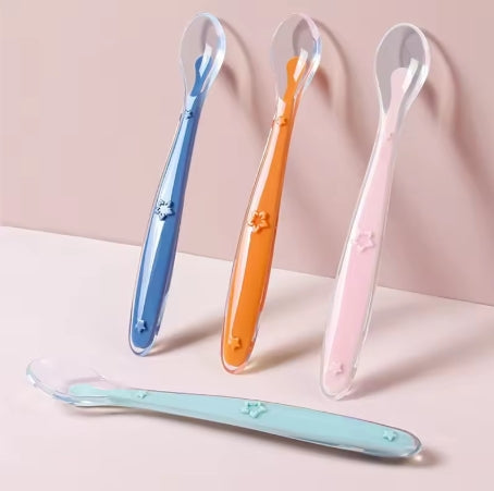 Cuillère Thermosensible Bébé – Repas Sécurisés et Tout en Douceur