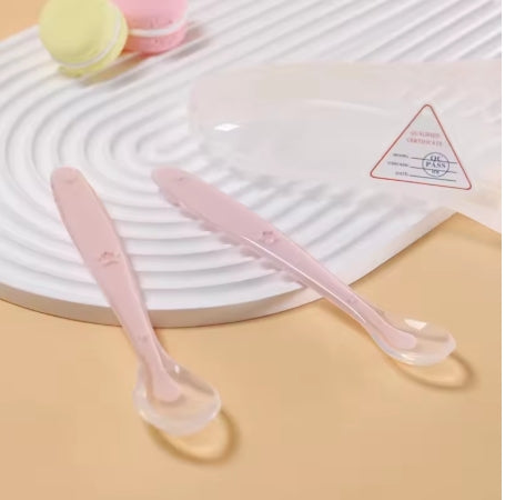 Cuillère Thermosensible Bébé – Repas Sécurisés et Tout en Douceur